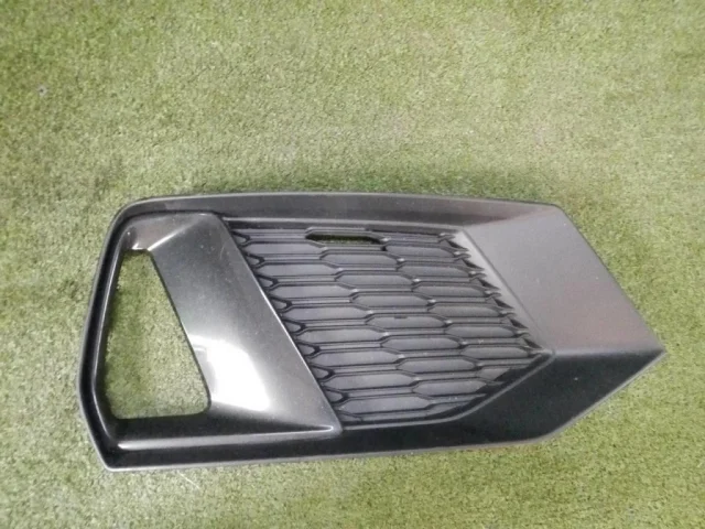 Бампер для Audi A7 C8 2018+ на фотографиях