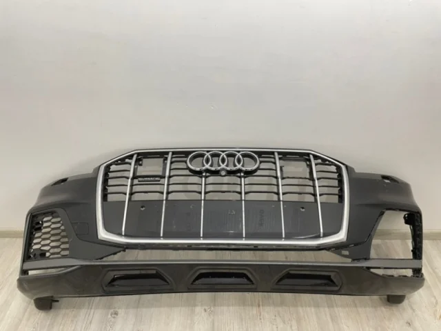 Бампер передний для Audi Q8 4M 2018-2023 на фотографиях