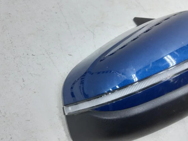 Стекла и зеркала для Hyundai Creta 2 SU2 2021+ на фотографиях