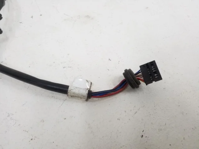 Стекла и зеркала для Audi A7 4G 2010-2014 на фотографиях