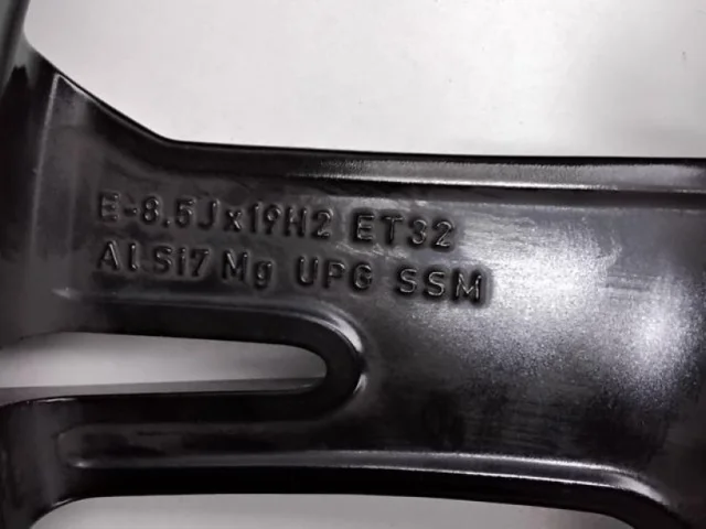 Диск колесный литой для Audi A5 F5 Купе 2016+ на фотографиях