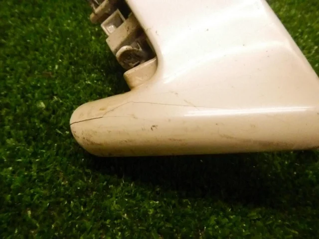 Заглушка буксировочного крюка передняя для Lexus RX GGL10,15,16W, GYL10,15,16W (JDM) 2009-2014 на фотографиях