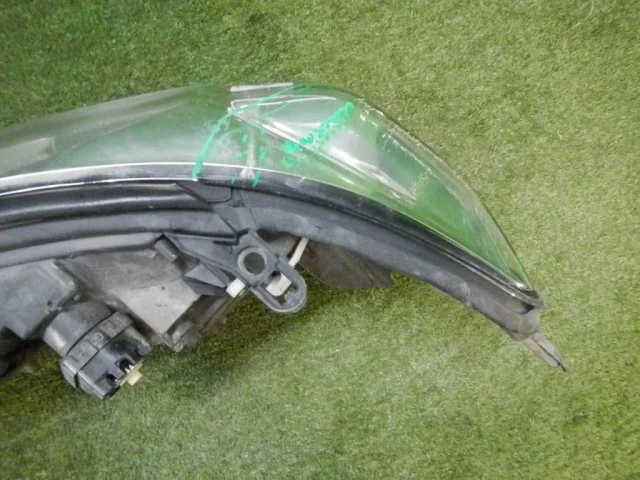 Фары для Toyota Land Cruiser 200 (JDM) 2007-2013 на фотографиях