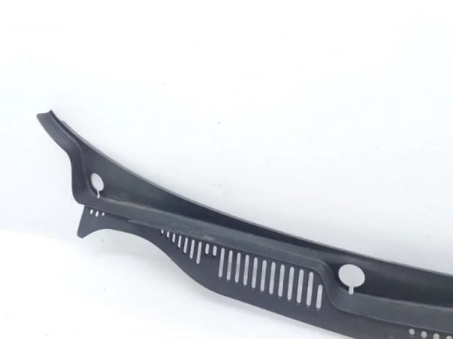 Жабо правое для Volkswagen Caddy IV (2K) 2015-2020 на фотографиях