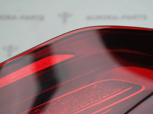 Фонарь правый для Mercedes-Benz S class X222 Maybach 2017-2019 на фотографиях