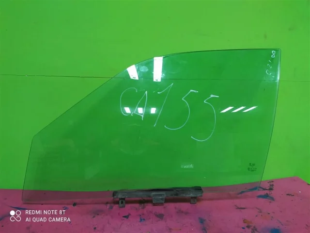 Стекло двери переднее левое для Volkswagen Passat Variant (B4, Typ 3A) 1993-1997 на фотографиях