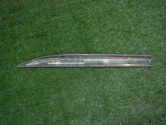 Молдинг двери задний левый для Lexus RX AGL10, GGL10, GLV15, GGL15, GLV10 2009-2015 на фотографиях