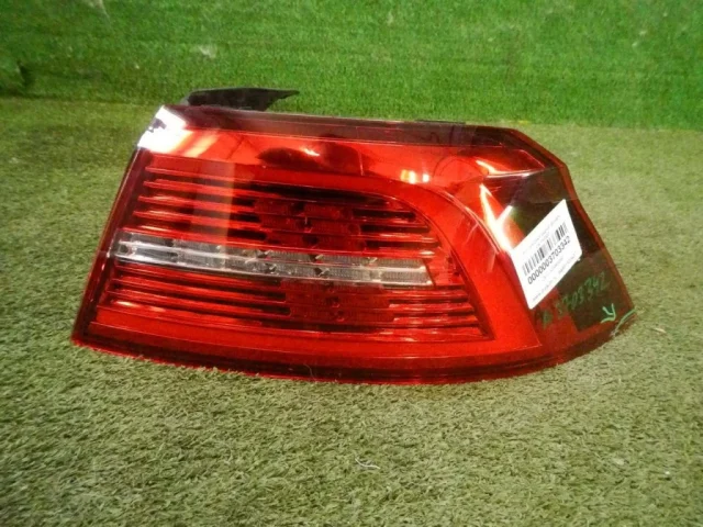 Фонарь внешний правый для Volkswagen Passat (B8.5) 2019+ на фотографиях