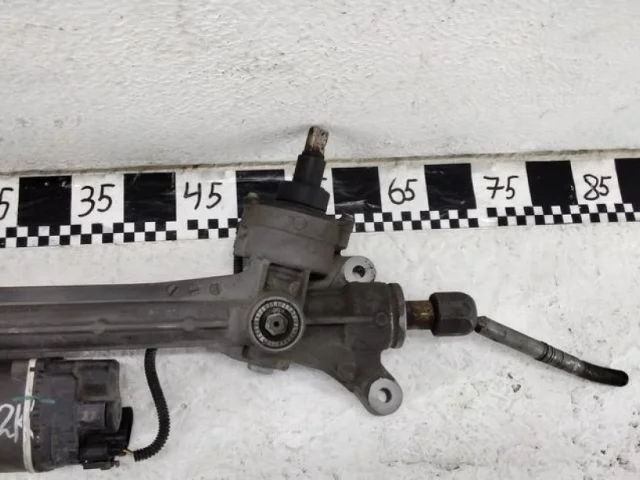 Рулевая рейка для Audi A4 B9 2015+ на фотографиях