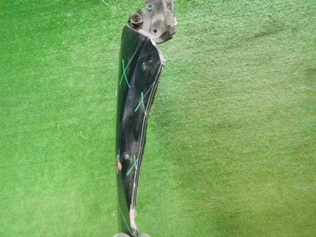 Крыло правое для Infiniti QX 80 2013-2022 на фотографиях