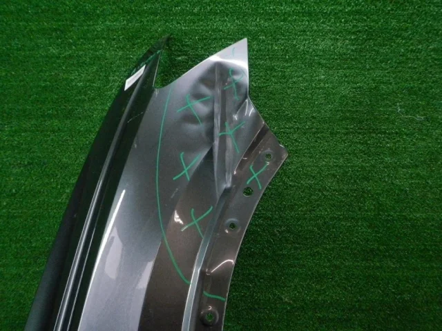 Крыло правое для Audi Q8 4M 2018-2023 на фотографиях