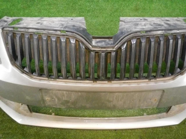 Бампер для Skoda Octavia A7 Tour на фотографиях