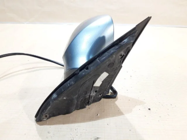 Стекла и зеркала для Volkswagen Passat Variant (B6, Typ 3C) 2004-2010 на фотографиях