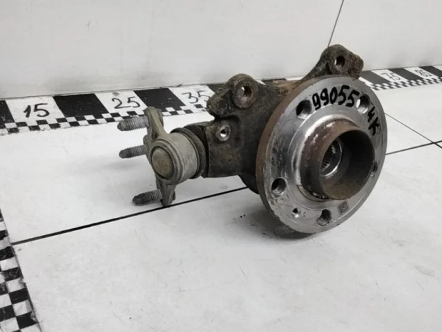 Кулак поворотный левый для Volkswagen Polo V (6R) 2009-2014 на фотографиях