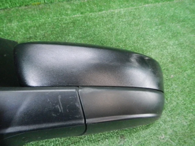 Стекла и зеркала для Volkswagen Polo V (6R) 2009-2014 на фотографиях