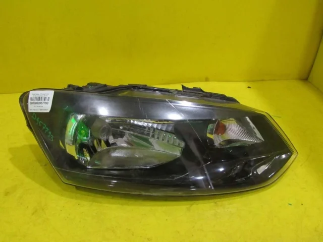 Фара правая для Volkswagen Polo V (6R) 2009-2014 на фотографиях