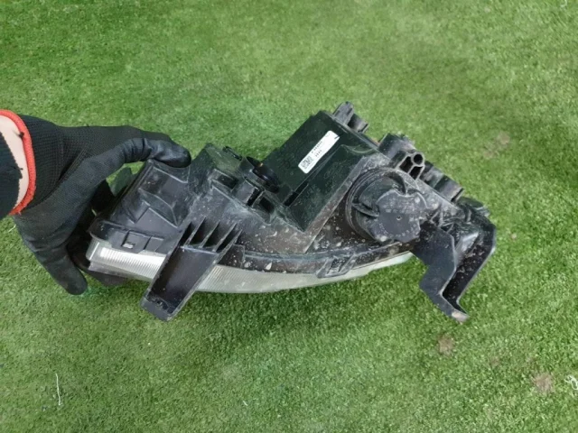 Противотуманка (ПТФ) передняя правая для Hyundai Creta 2 SU2 2021+ на фотографиях