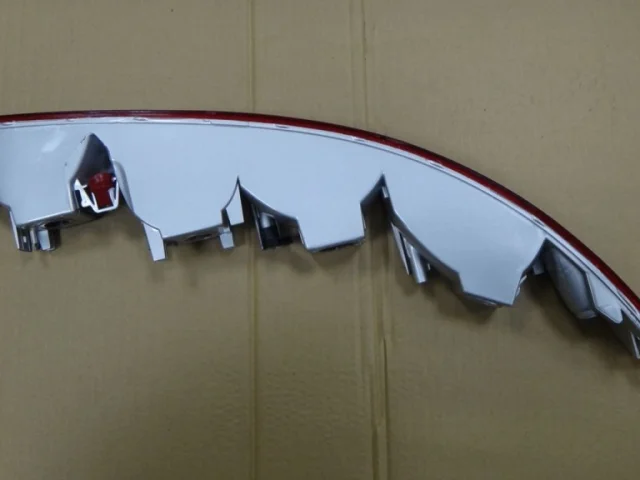 Фонарь внутренний правый для Audi Q5 8R 2008-2016 на фотографиях