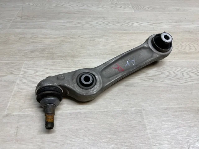 Рычаг передний левый верхний для BMW 5er Ф10 2010-2013 на фотографиях