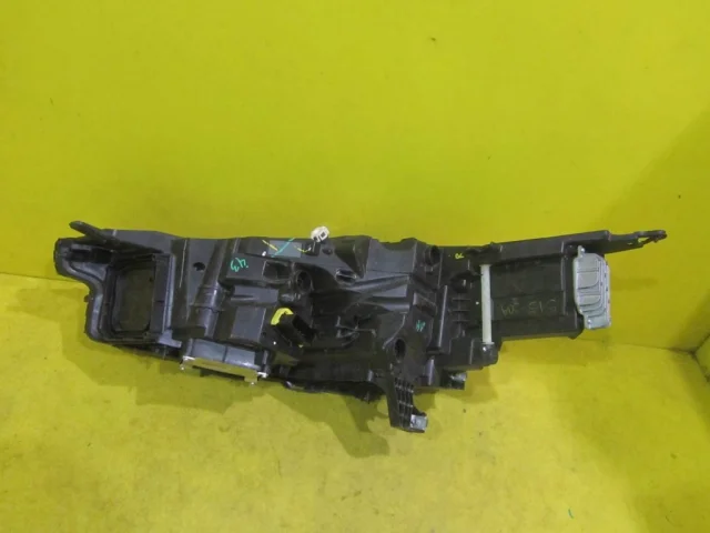 Фара ксенон левая для Infiniti QX 70 2013-2019 на фотографиях