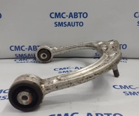 Рычаг передний правый верхний для Mercedes-Benz M class W164 2005-2011 на фотографиях