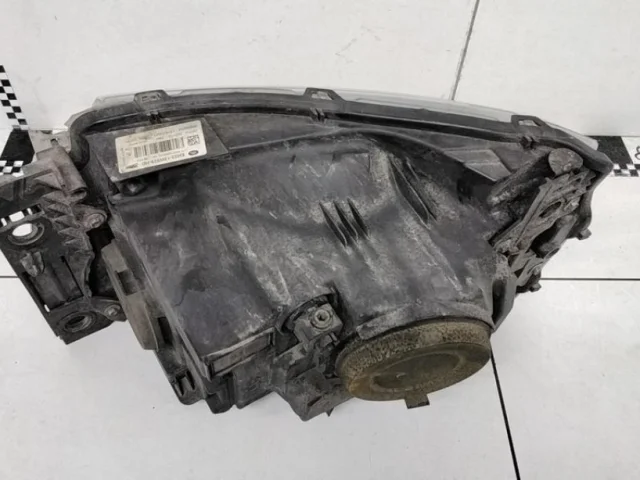 Фары для Land Rover Discovery L319 Rest 2013-2017 на фотографиях