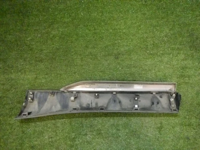 Молдинг двери задний правый для Lexus RX GGL10,15,16W, GYL10,15,16W (JDM) 2009-2014 на фотографиях