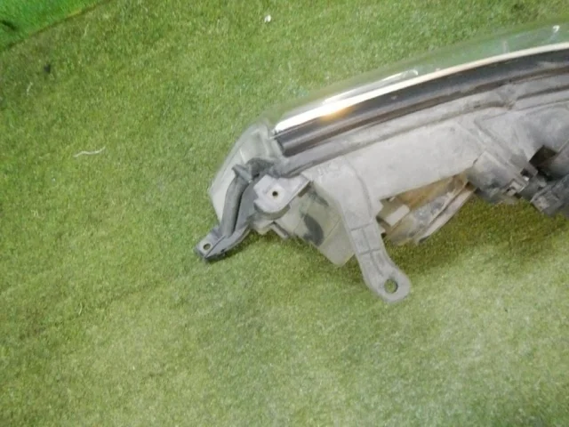 Фары для Toyota Land Cruiser 200 (JDM) 2007-2013 на фотографиях