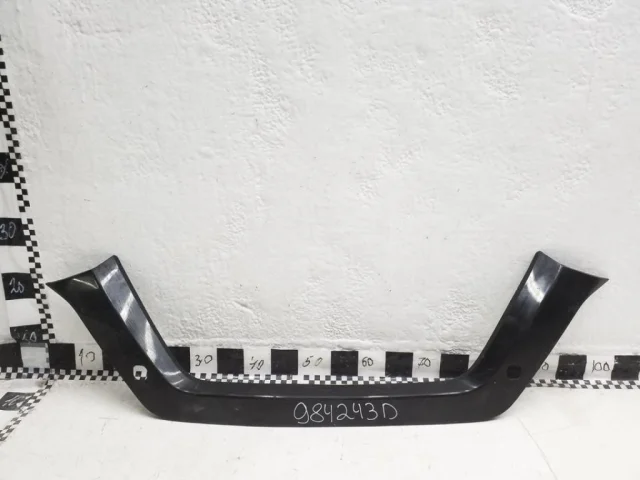 Спойлер переднего бампера для Nissan X-Trail T32 JDM 2013-2022 на фотографиях