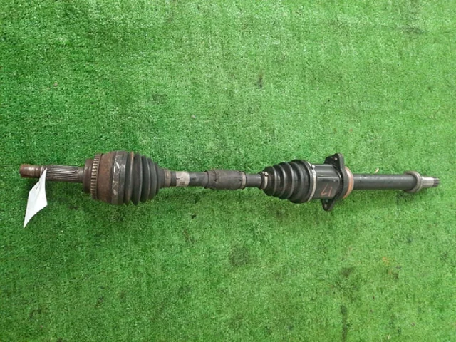 Привод передний правый для Toyota Avensis Седан T220 1997-2003 на фотографиях