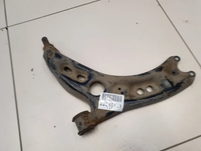 Рычаг передний левый нижний для Skoda Octavia A5 на фотографиях