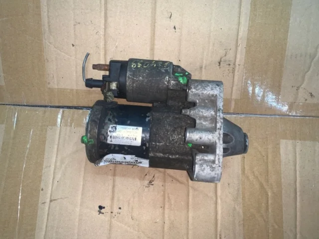 Стартер для Citroen C4 Хэтчбек 2004-2011 на фотографиях