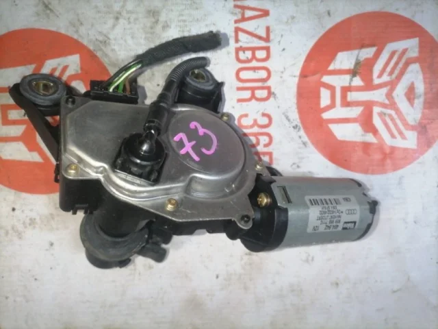 Мотор стеклоочистителя для Audi A4 B7 Avant 2004-2008 на фотографиях