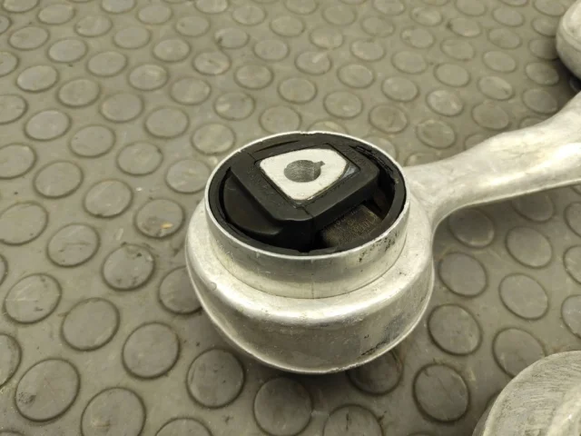 Рычаг передний левый нижний для BMW 3er Е92 Купе 2006-2012 на фотографиях