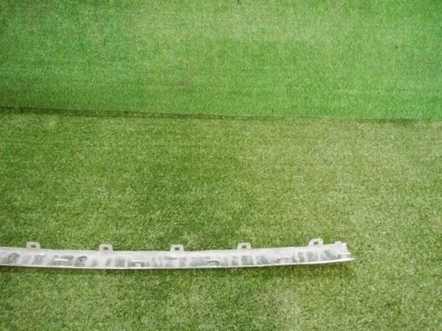 Молдинг заднего бампера для Volkswagen Touareg III (CR) 2018+ на фотографиях