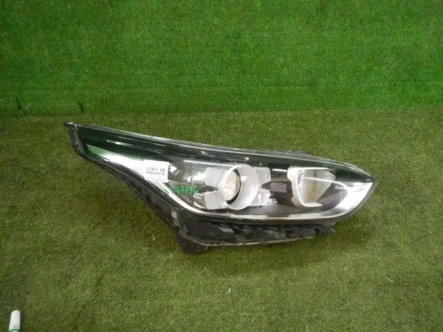 Фара правая для Kia Cerato YD 2016-2020 rest. на фотографиях