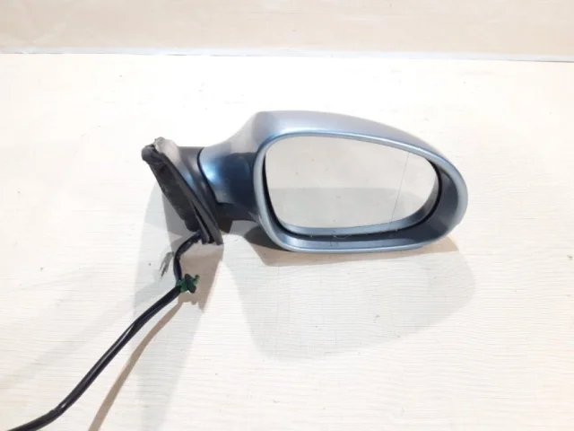 Стекла и зеркала для Volkswagen Passat Variant (B6, Typ 3C) 2004-2010 на фотографиях