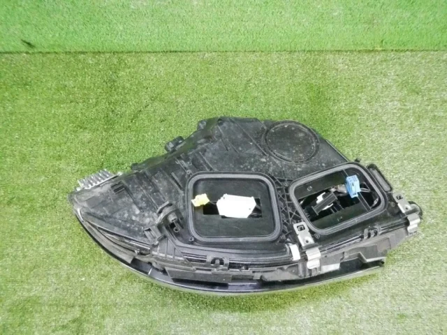 Фары для Mercedes-Benz S class W223 2021+ на фотографиях