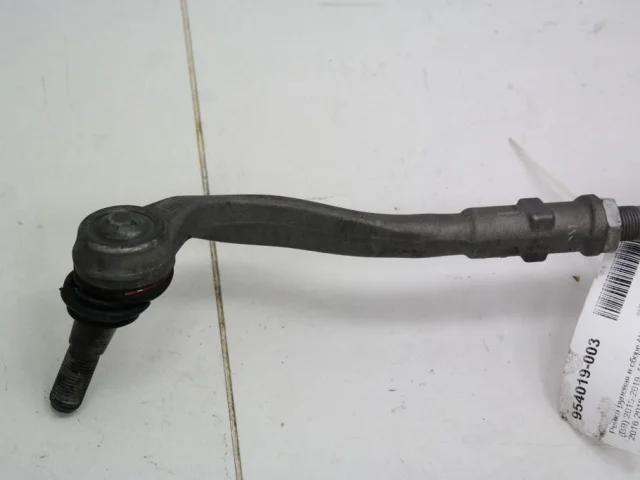 Рулевая рейка для Audi A4 B9 2015+ на фотографиях