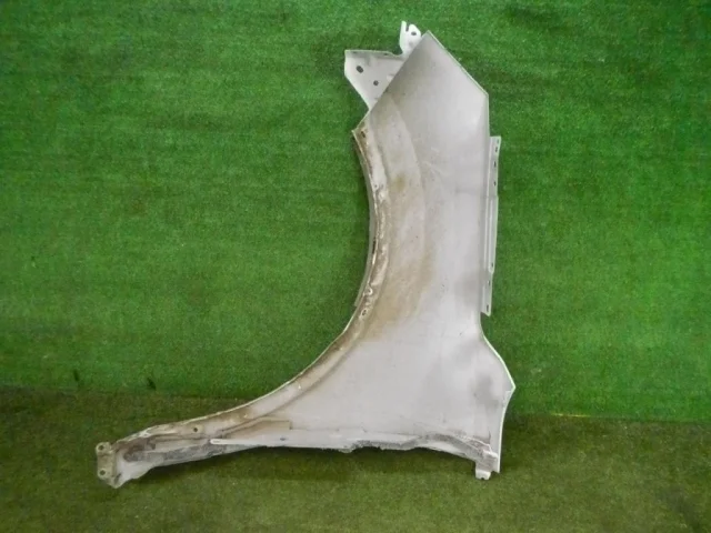 Крылья для Ford Explorer U502 rest 2014-2019 на фотографиях