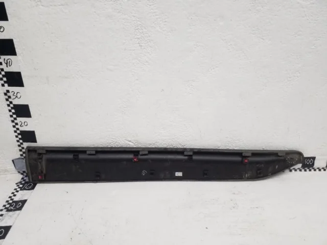 Накладка на дверь передняя левая для Hyundai Creta 2 SU2 2021+ на фотографиях