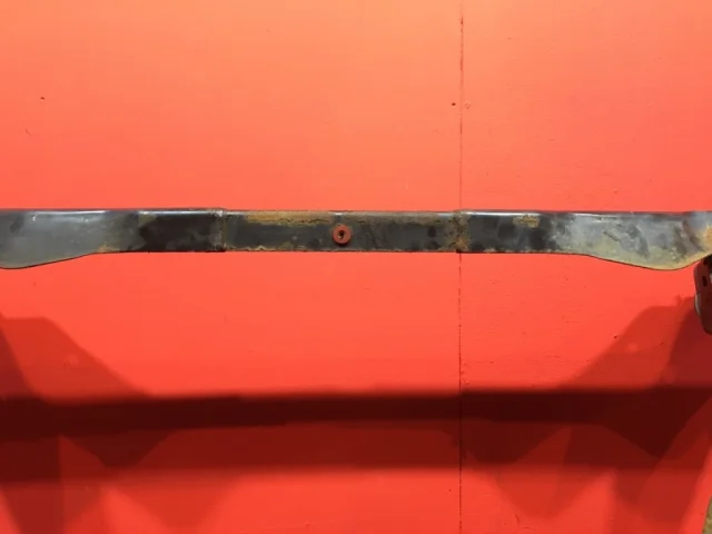 Подрамник двигателя для Ford Galaxy CD340 2006-2015 на фотографиях