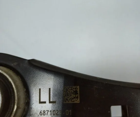 Качающийся рычаг правый для BMW X3 G01 2017-2023 на фотографиях