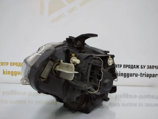 Фара левая для BMW 1er Е81 2007-2012 на фотографиях