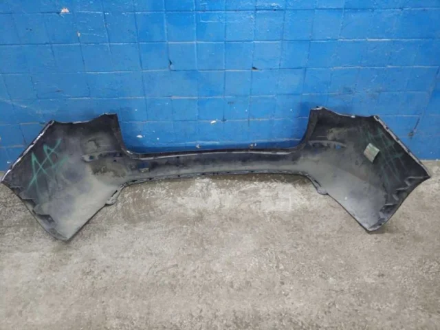 Бампер для Opel Astra J Sports Tourer 2009-2017 на фотографиях