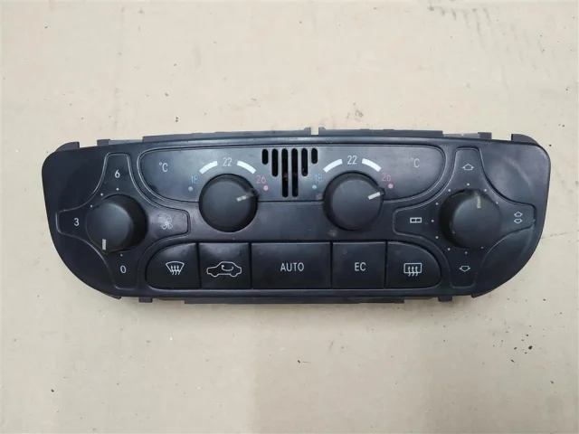 Блок комфорта для Mercedes-Benz C class S203 2001-2008 на фотографиях