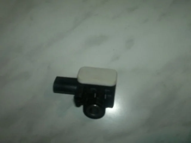 Датчик подушки безопасности для Audi A6 C7 2010-2018 на фотографиях