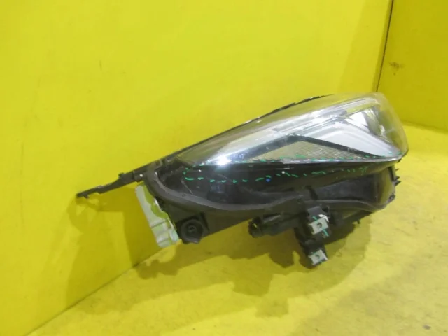 Фара ксенон левая для Infiniti QX 70 2013-2019 на фотографиях