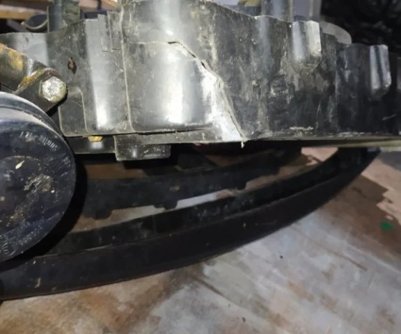 Панель радиатора (телевизор) для Volkswagen Polo IV (9N3) 2005-2009 на фотографиях