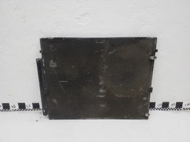 Радиатор кондиционера для Toyota Land Cruiser 200 (JDM) 2007-2013 на фотографиях